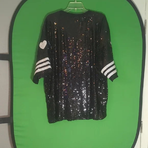 Cato Black Sequin Top with White Accents - Picture 4 of 4